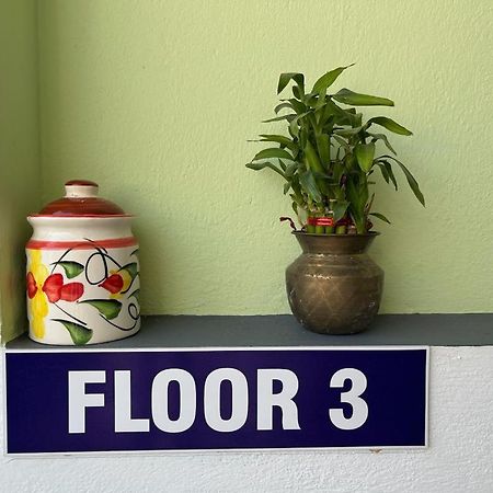 Chez Prabha Homestay بونديتْشيري المظهر الخارجي الصورة